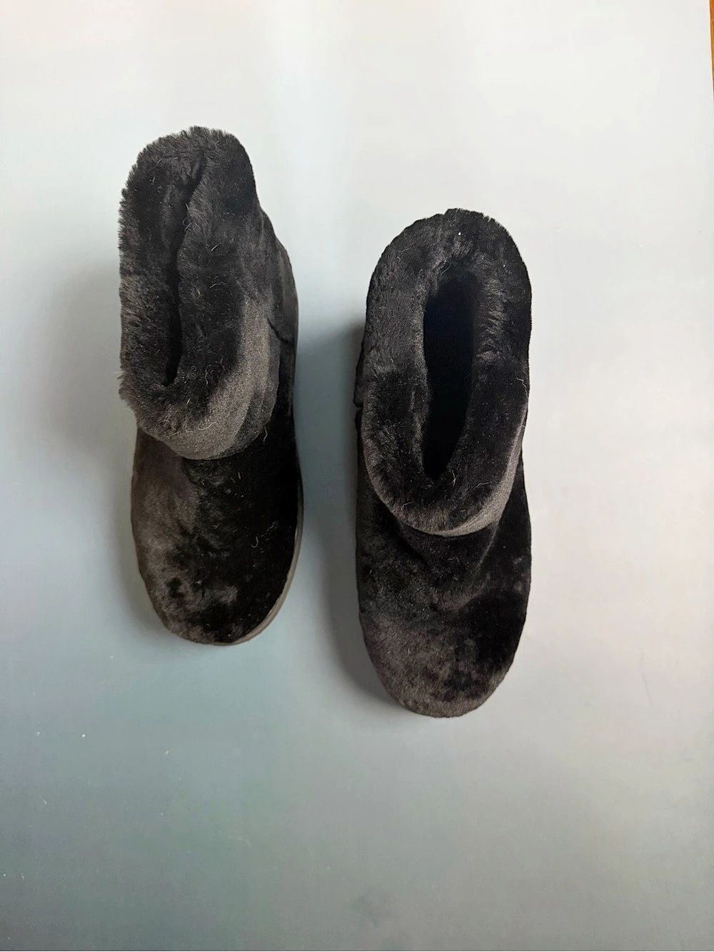 Black Suicoke x Vibram Furry Studded Booties Size 6